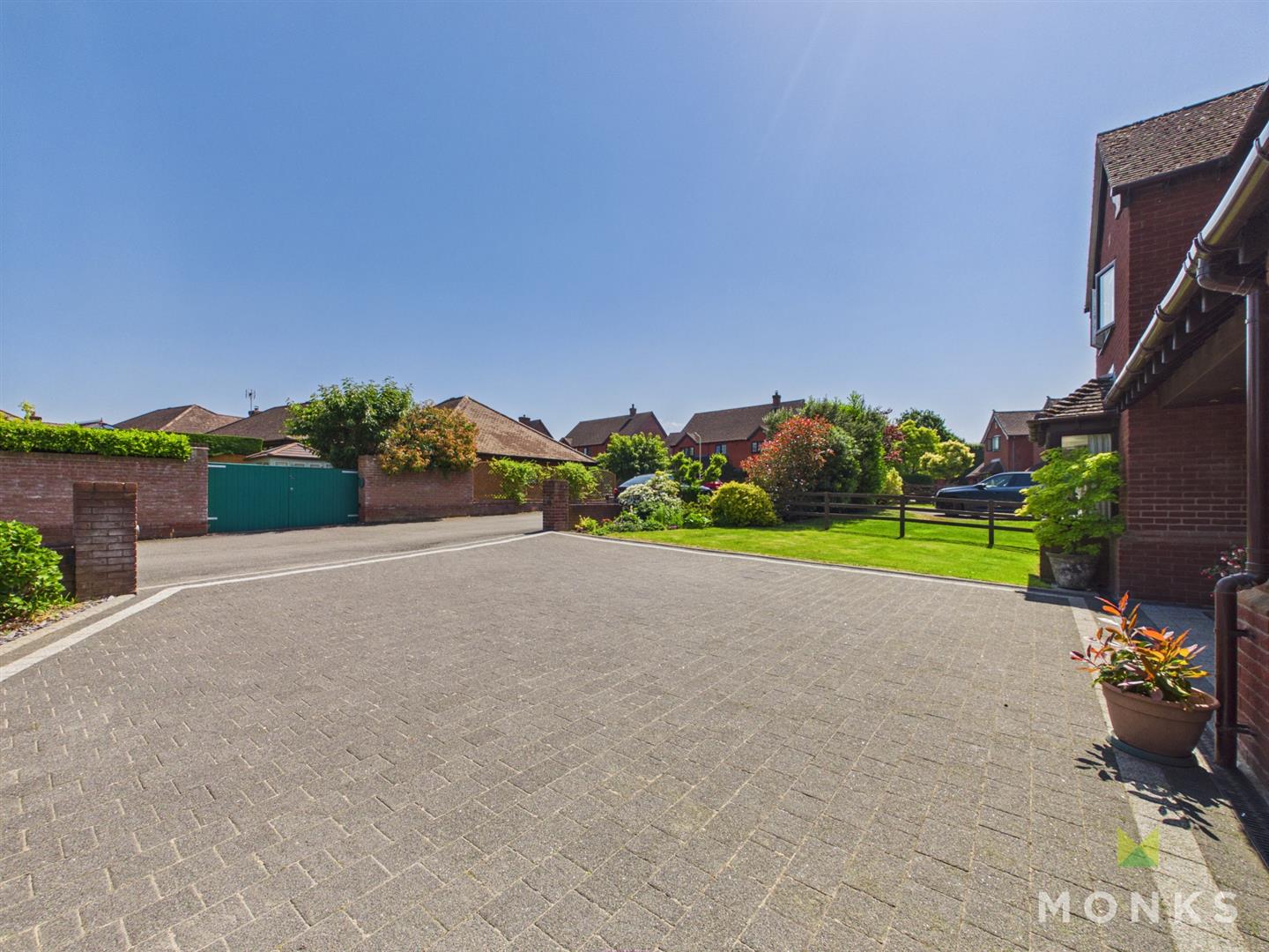 15 Limes Paddock, Shrewsbury, SY5 7LF For Sale